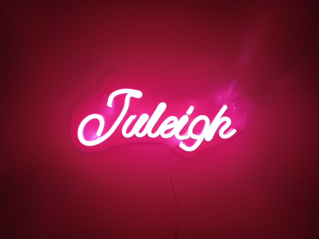 Juleigh (Personalized Neon Sign)